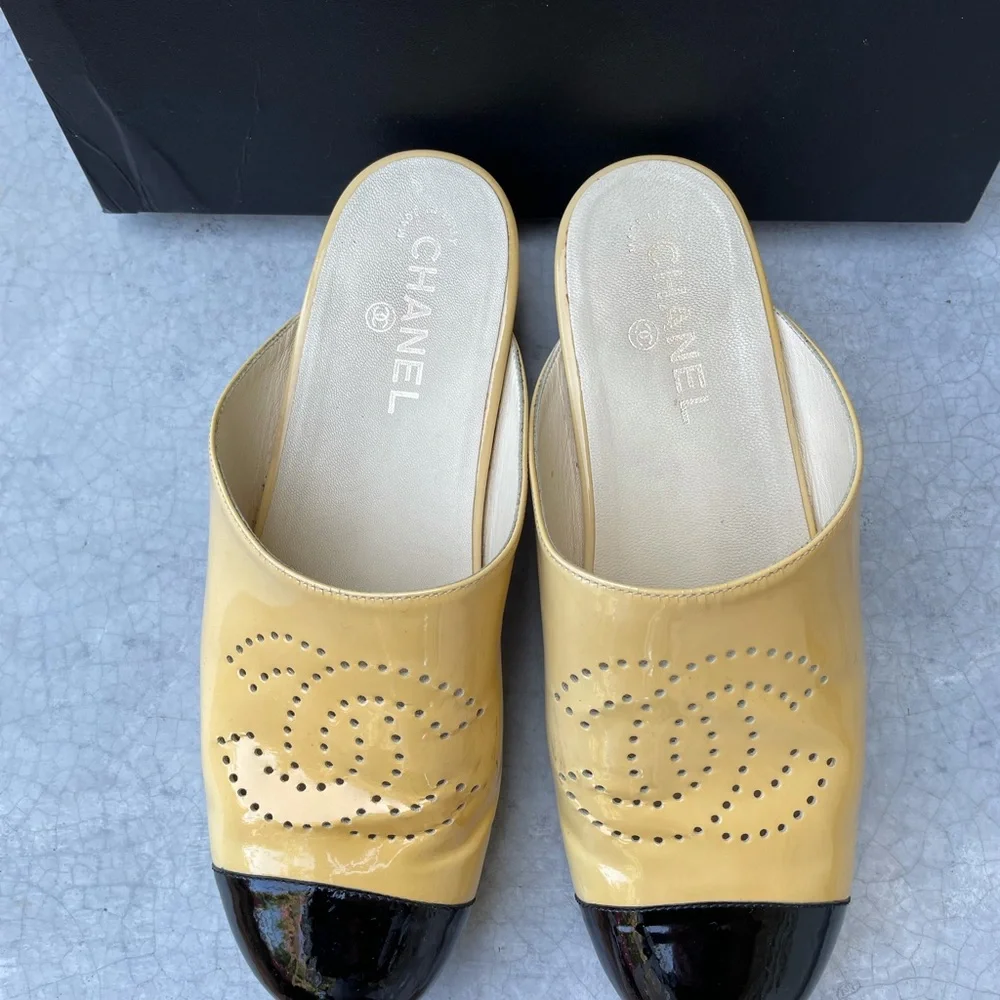 CHANEL Yellow Patent Leather Mules with Black Cap Toe